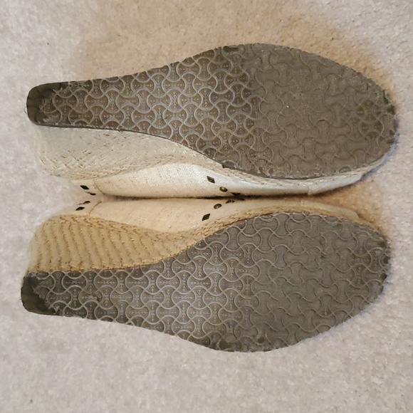 Sketchers open toe shoes - Picture 4 of 5